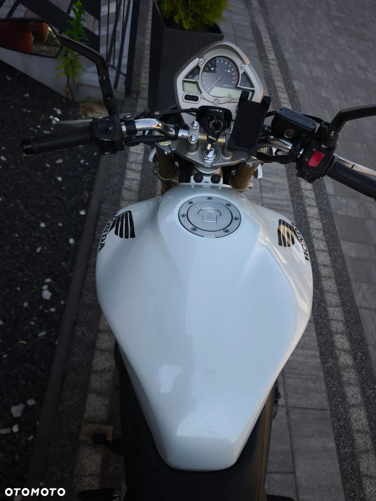 Honda Hornet - 14