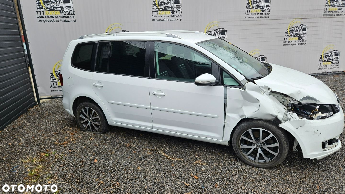 Volkswagen Touran - 13
