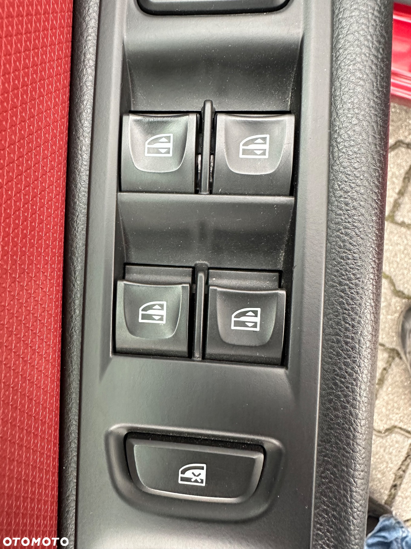 Renault Clio ENERGY TCe 120 INTENS - 12