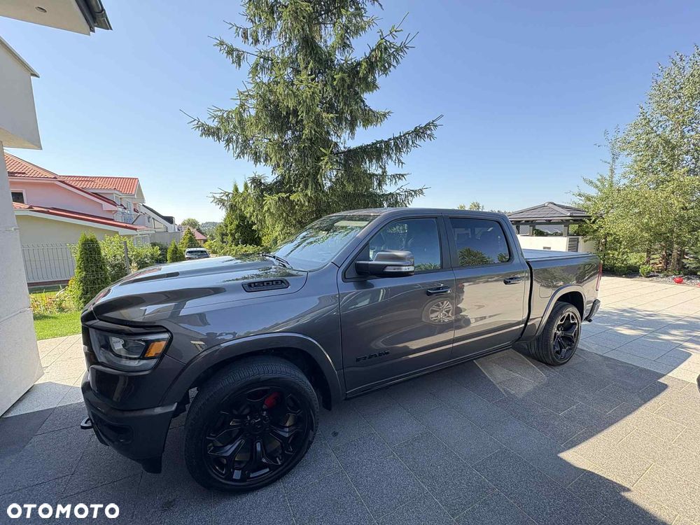 RAM 1500 Crew Cab Shortbed Laramie - 1