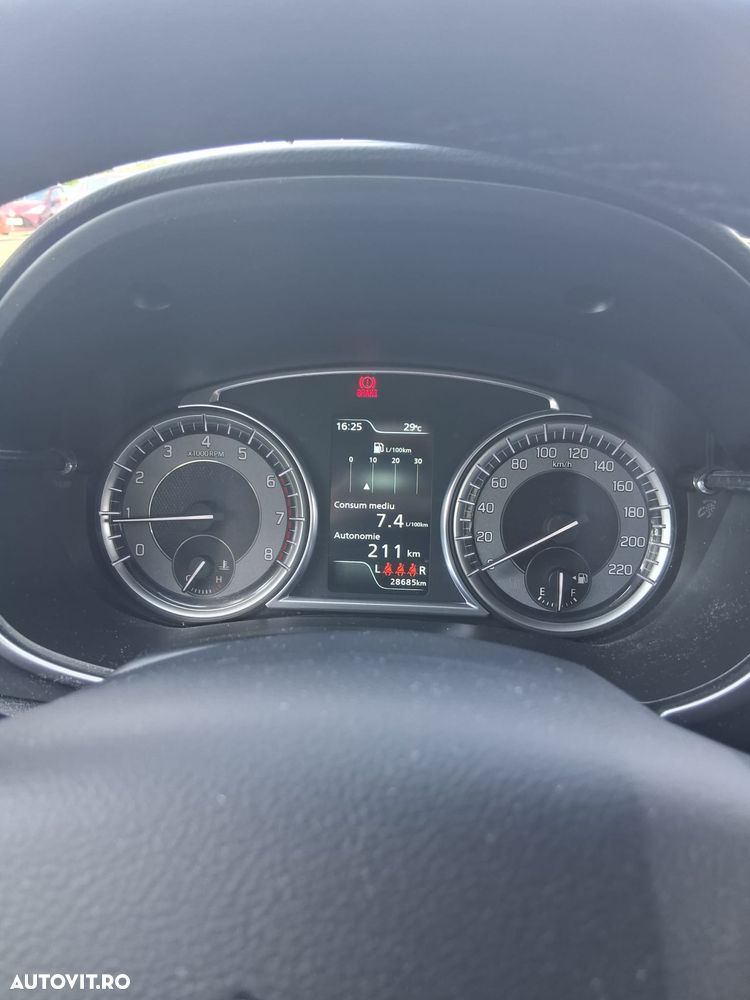 Suzuki Vitara - 5