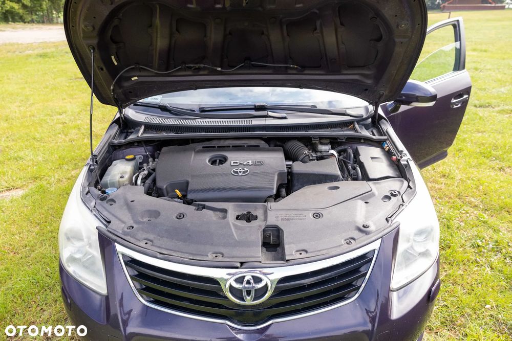 Toyota Avensis 2.2 D-4D Sol Plus - 15