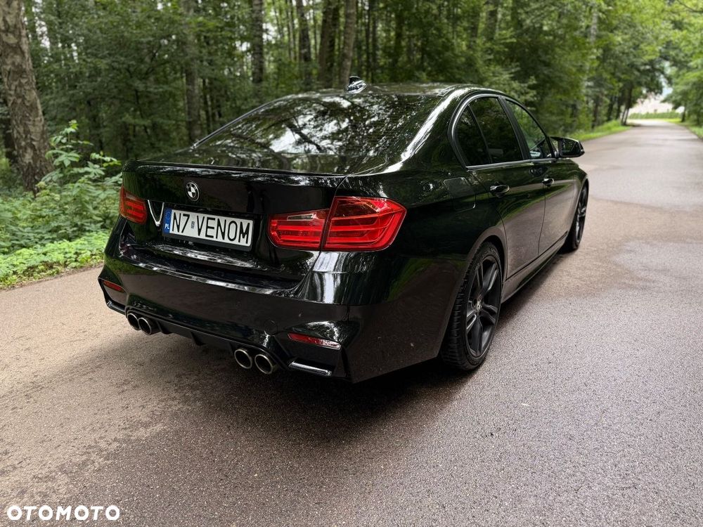 BMW Seria 3 320i Luxury Line - 2