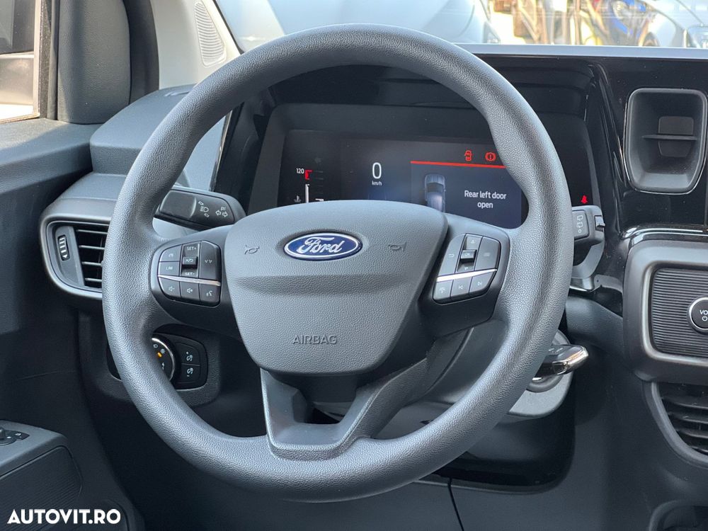 Ford Tourneo Courier 1.0 EcoBoost M6 Active - 14