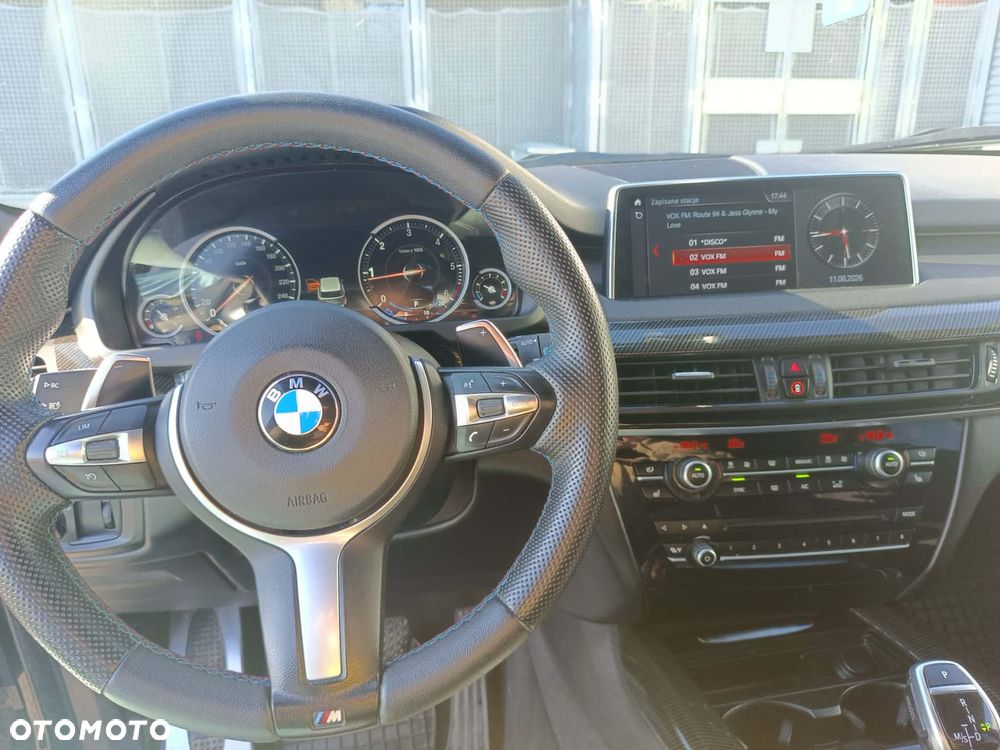 BMW X5 xDrive25d - 11