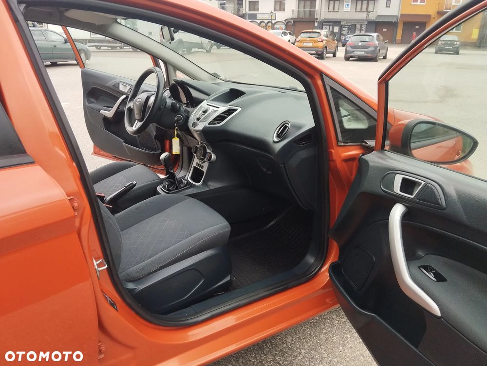 Ford Fiesta 1.25 SYNC Edition - 20