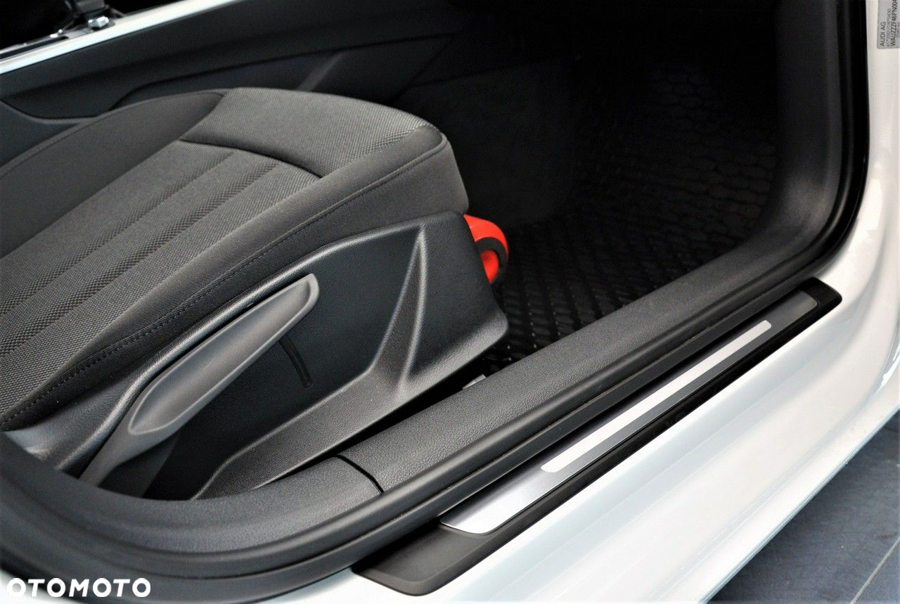 Audi A4 - 25