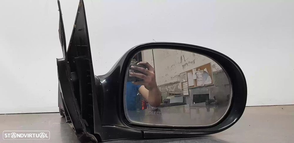 ESPELHO RETROVISOR DIREITO KIA CARNIVAL II 2003 -0K54F69120XX - 2