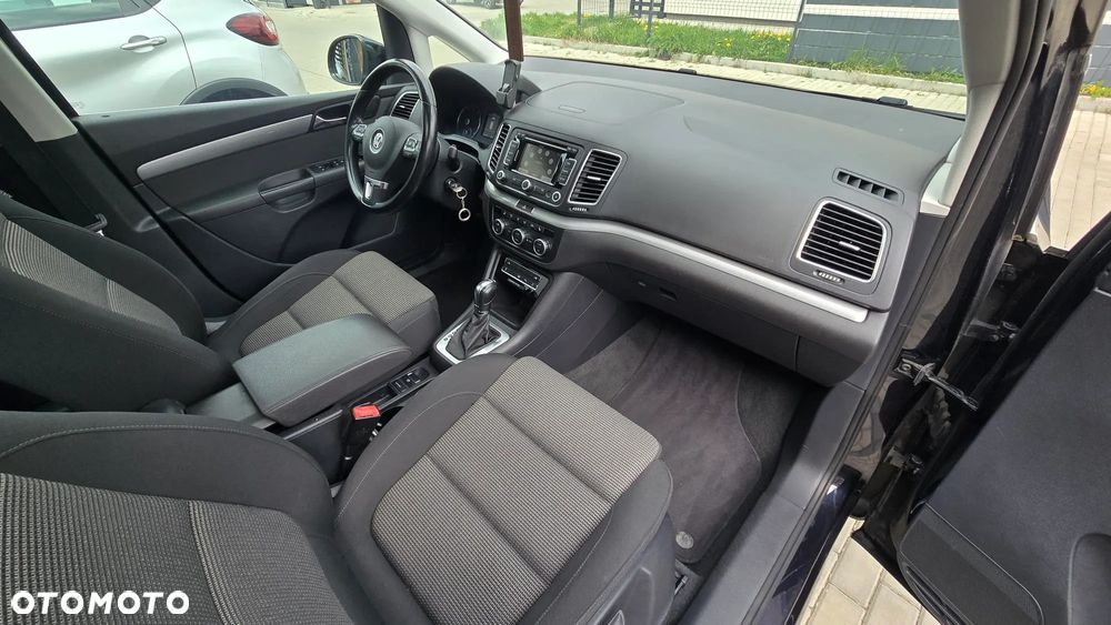 Volkswagen Sharan 2.0 TSI DSG Highline - 20
