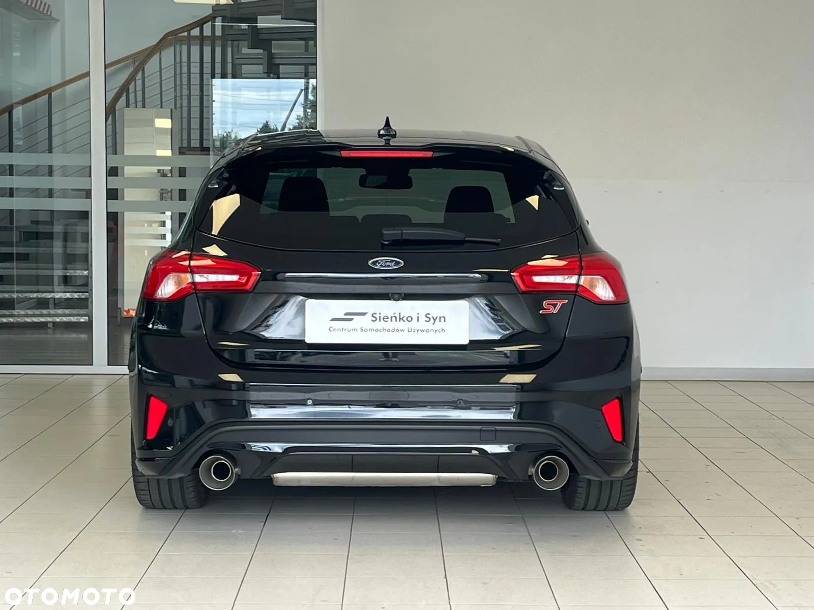 Ford Focus 2.3 EcoBoost ST-3 - 4