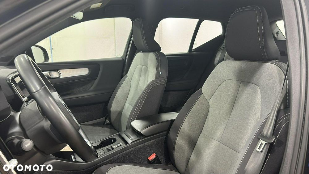 Volvo XC 40 B3 Core - 16