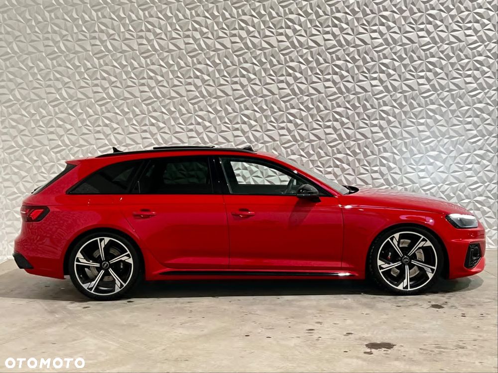 Audi RS4 Avant - 2