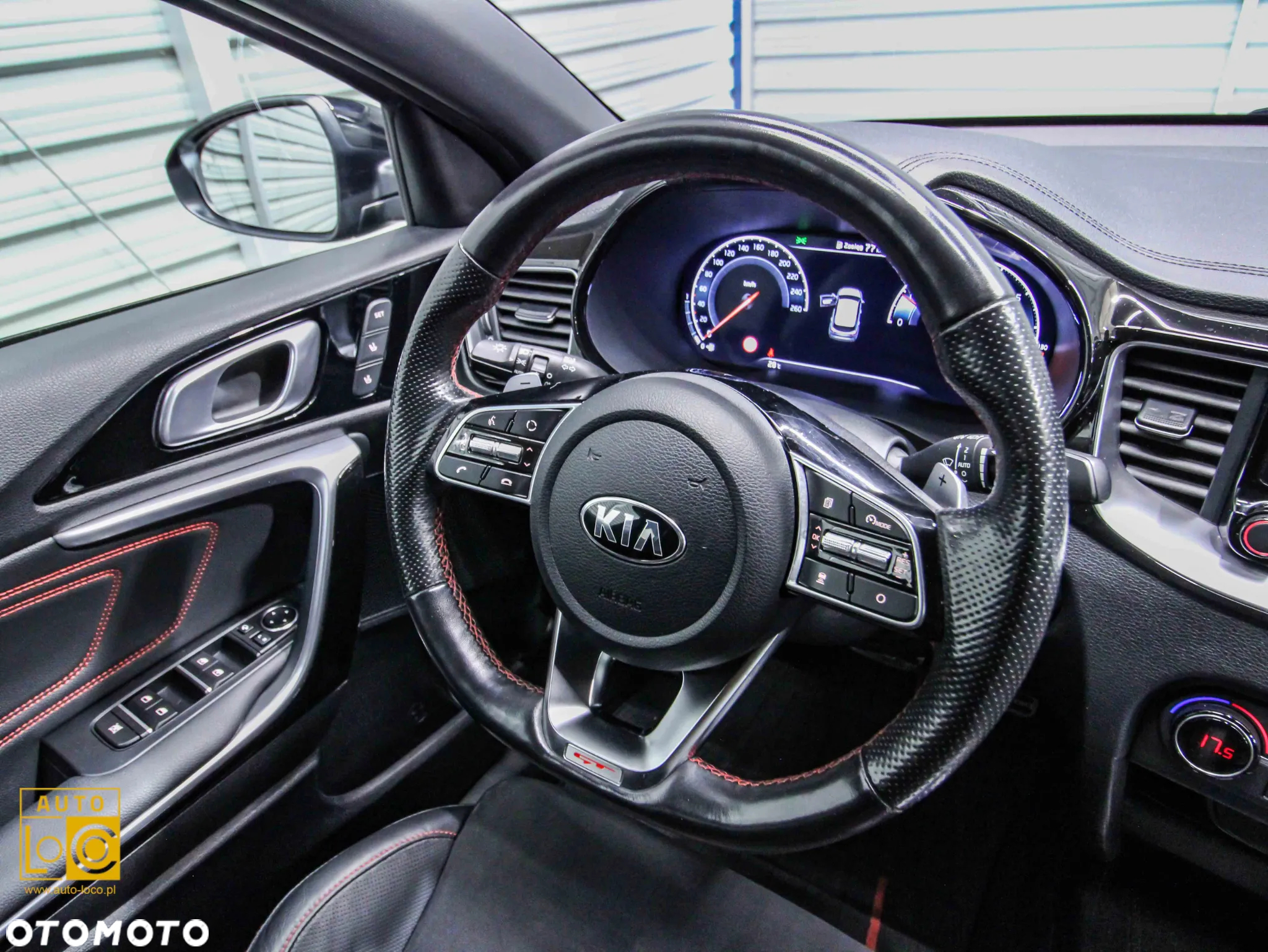 Kia ProCeed 1.6 T-GDI GT DCT - 32
