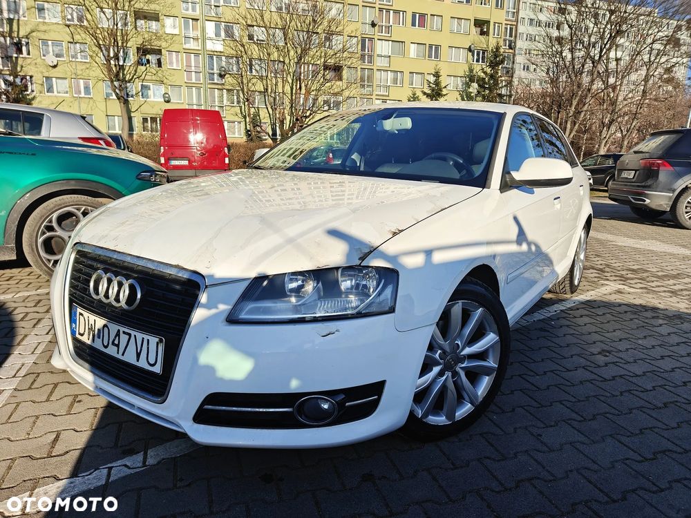 Audi A3 Sportback 2.0 TDI DPF (DSG) S tronic Attraction - 2