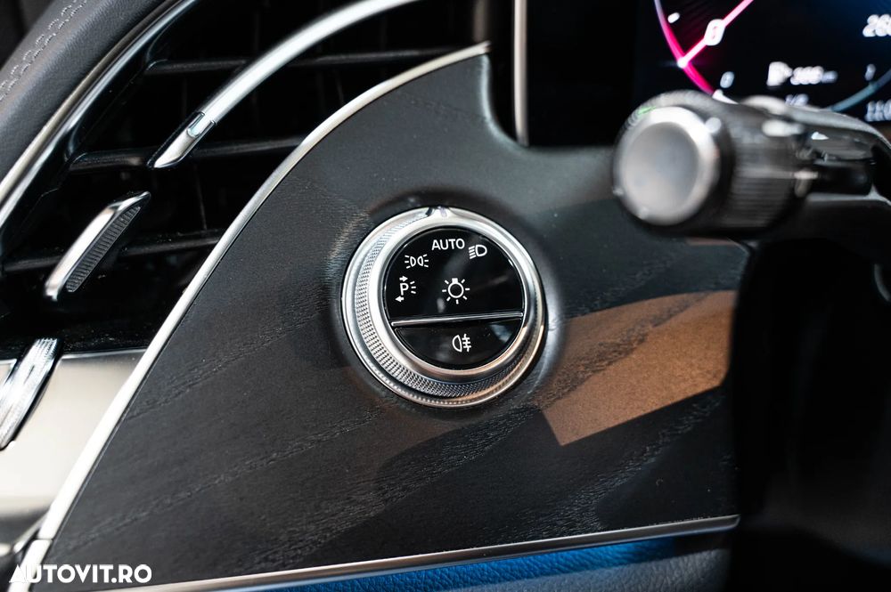 Mercedes-Benz E 200 9G-TRONIC Edition AMG Line - 27