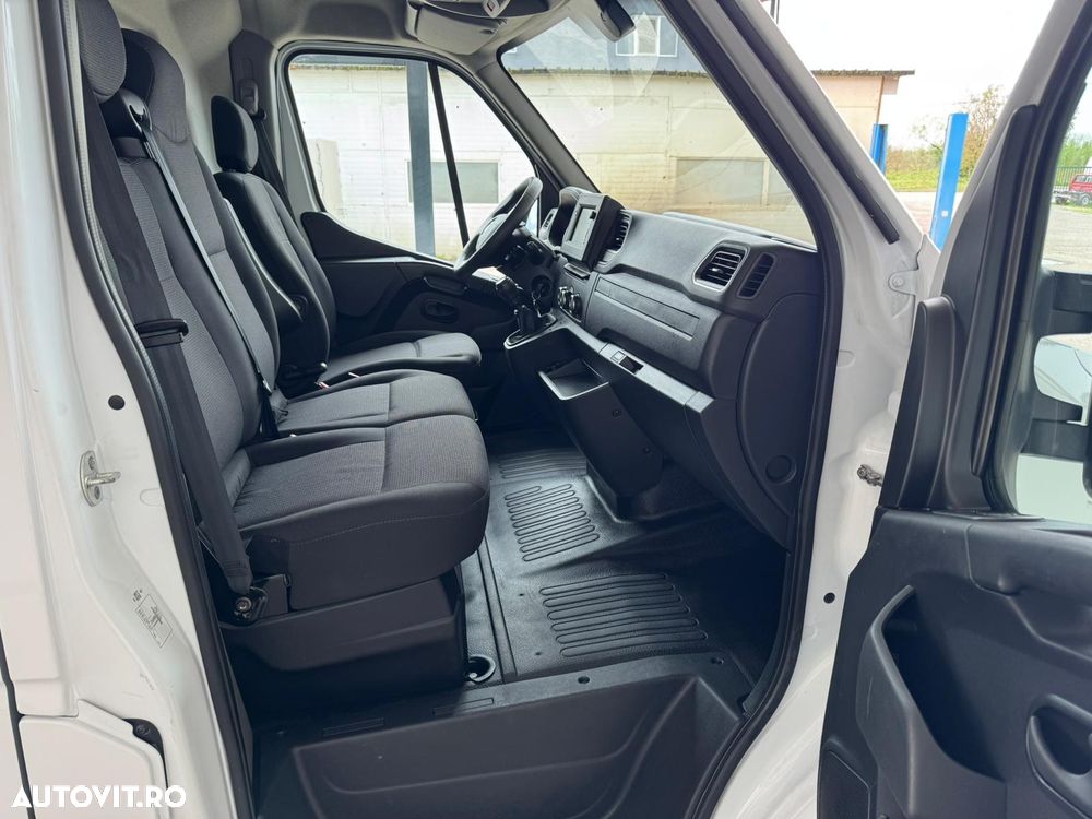 Renault Master - 3