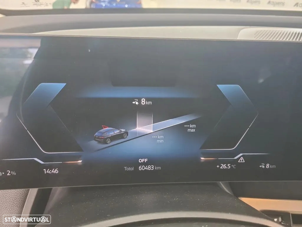 BMW iX xDrive 40 - 8