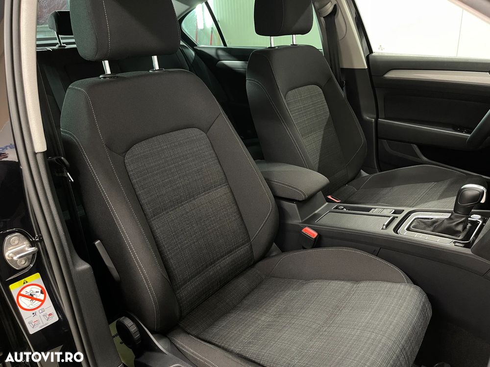 Volkswagen Passat 1.5 TSI ACT DSG Comfortline - 10
