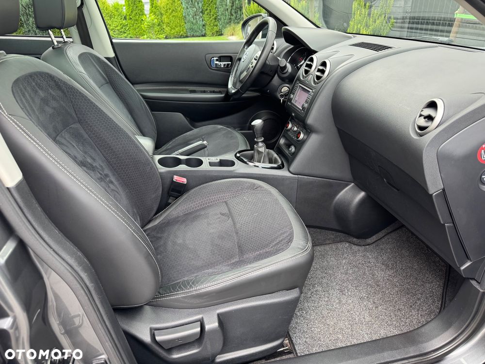Nissan Qashqai 1.6 dCi TEKNA+ - 16