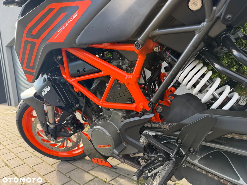 KTM Duke - 34