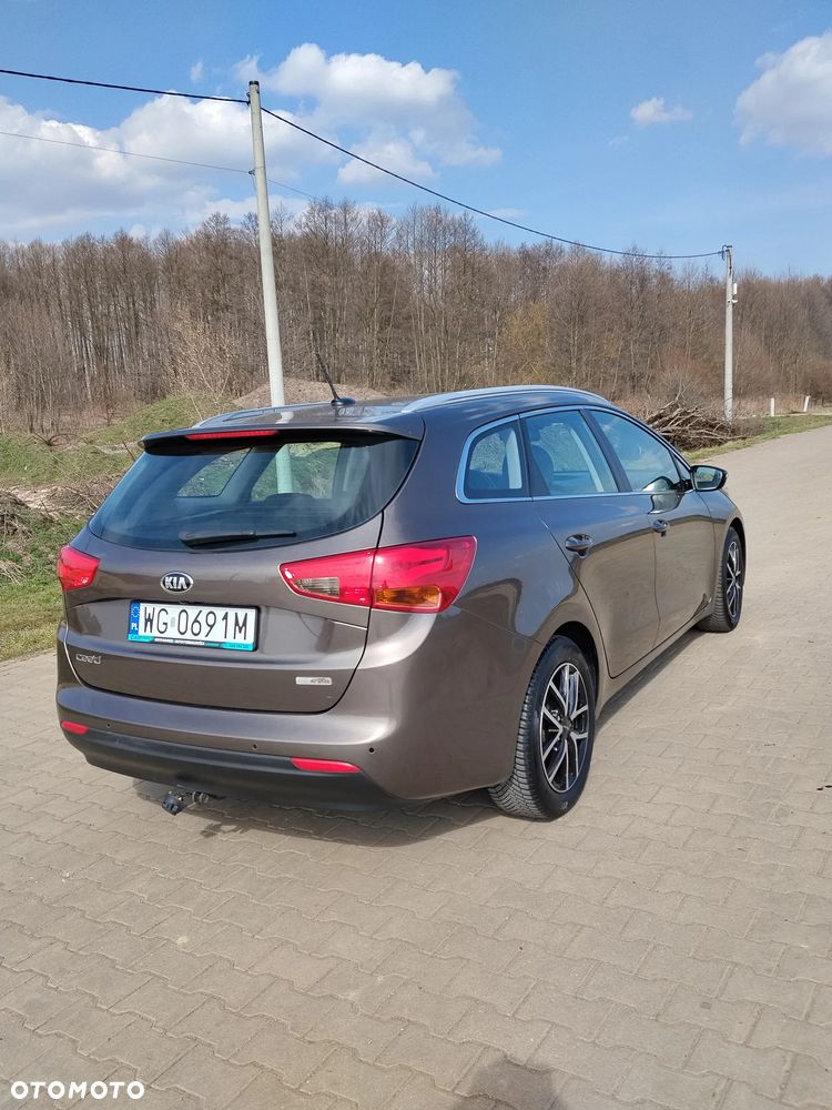 Kia Ceed 1.6 GDI Dream Team Edition - 7
