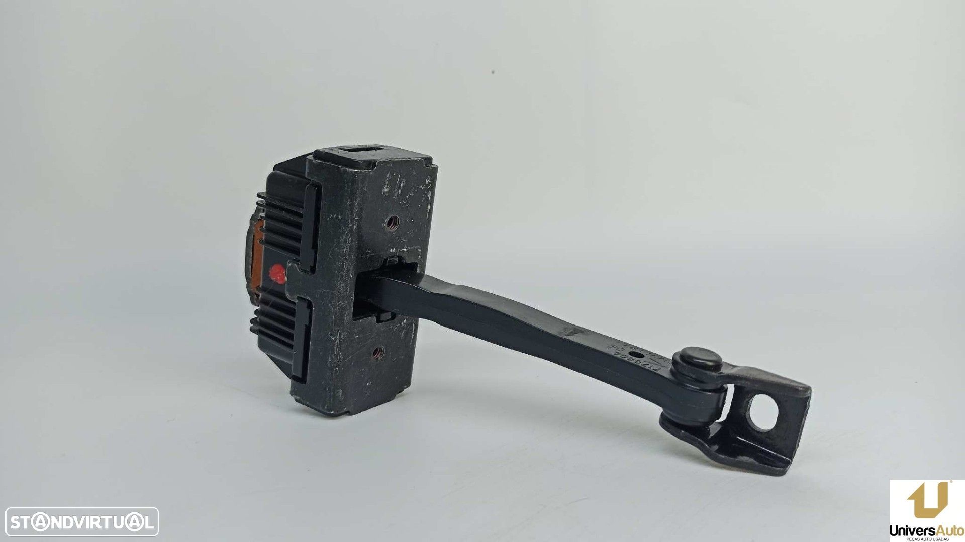 RETENTOR DA PORTA DIANTEIRA DIREITA BMW SERIE 5 BERLINA (E60) 530D - 1
