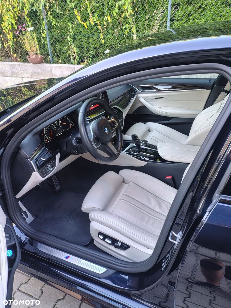 BMW Seria 5 520d xDrive - 2
