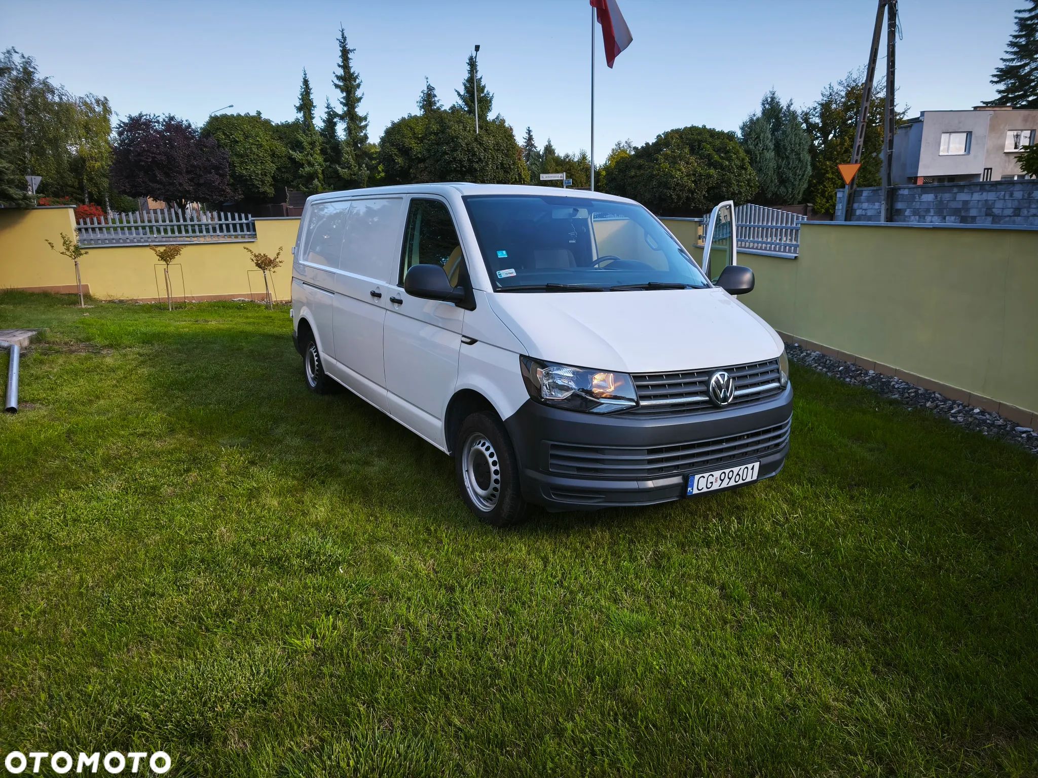 Volkswagen Transporter T6 - 1