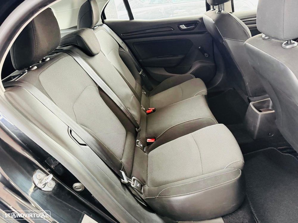 Renault Mégane ENERGY TCe 100 LIMITED - 15