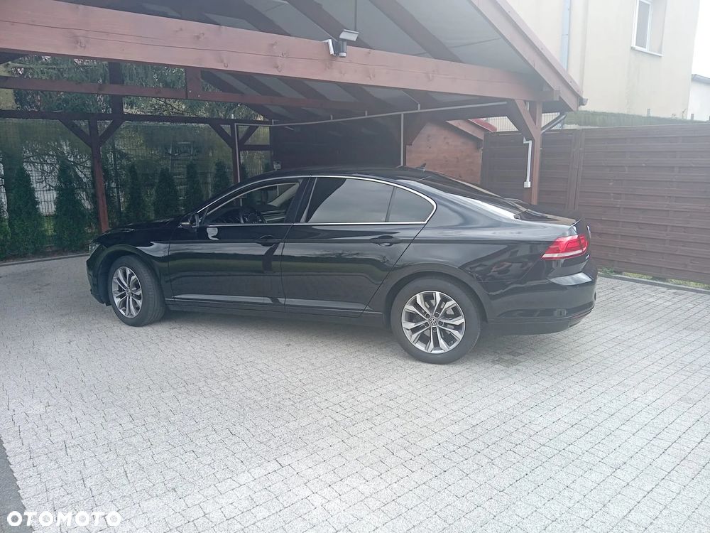 Volkswagen Passat 1.5 TSI EVO Comfortline - 2