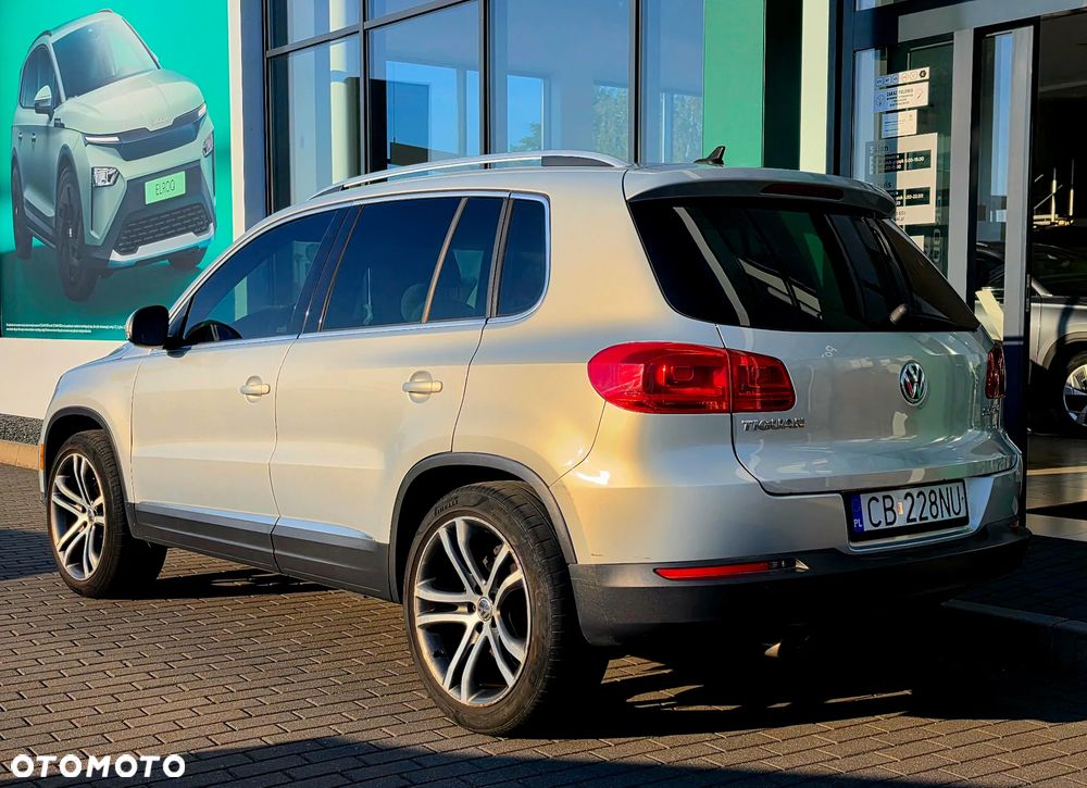 Volkswagen Tiguan - 8