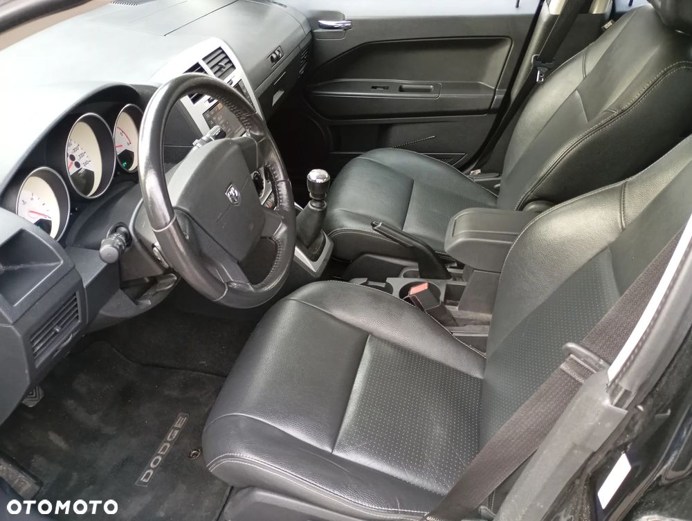 Dodge Caliber 2.0 CRD SXT - 32