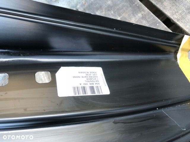 BŁOTNIK PRAWY TYŁ VW POLO 2G 2G4 - 2