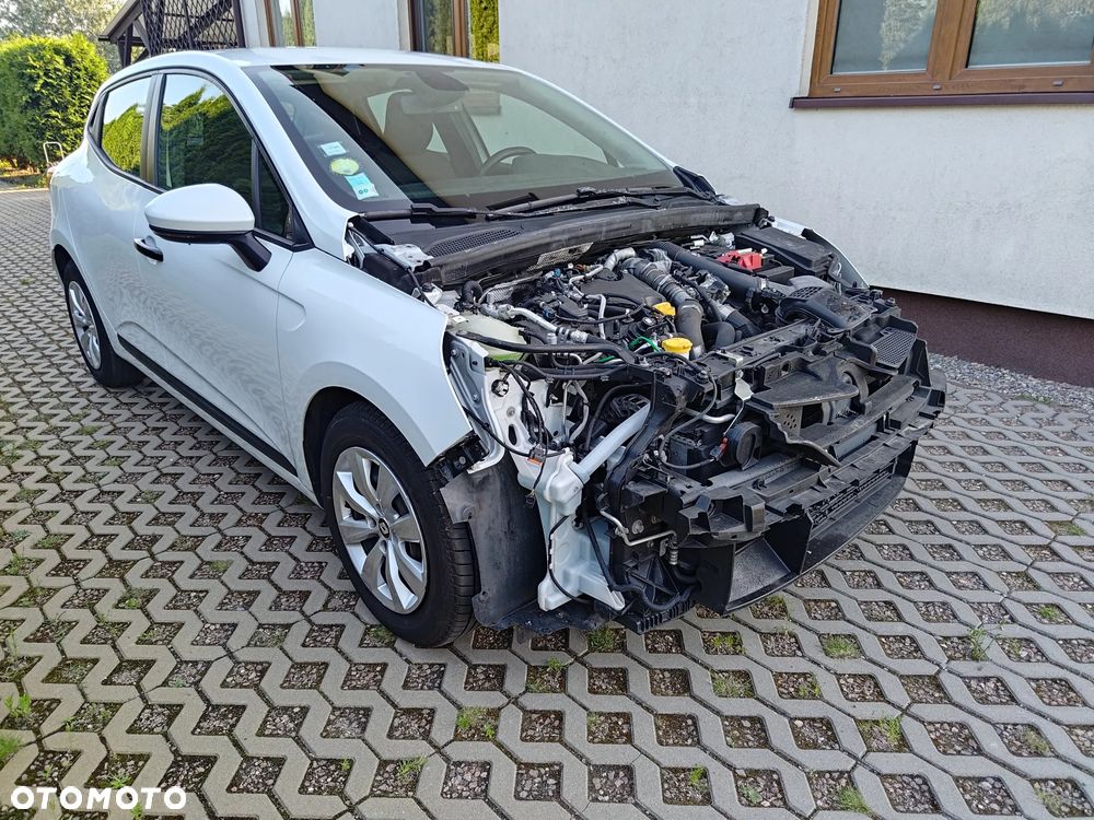 Renault Clio - 6