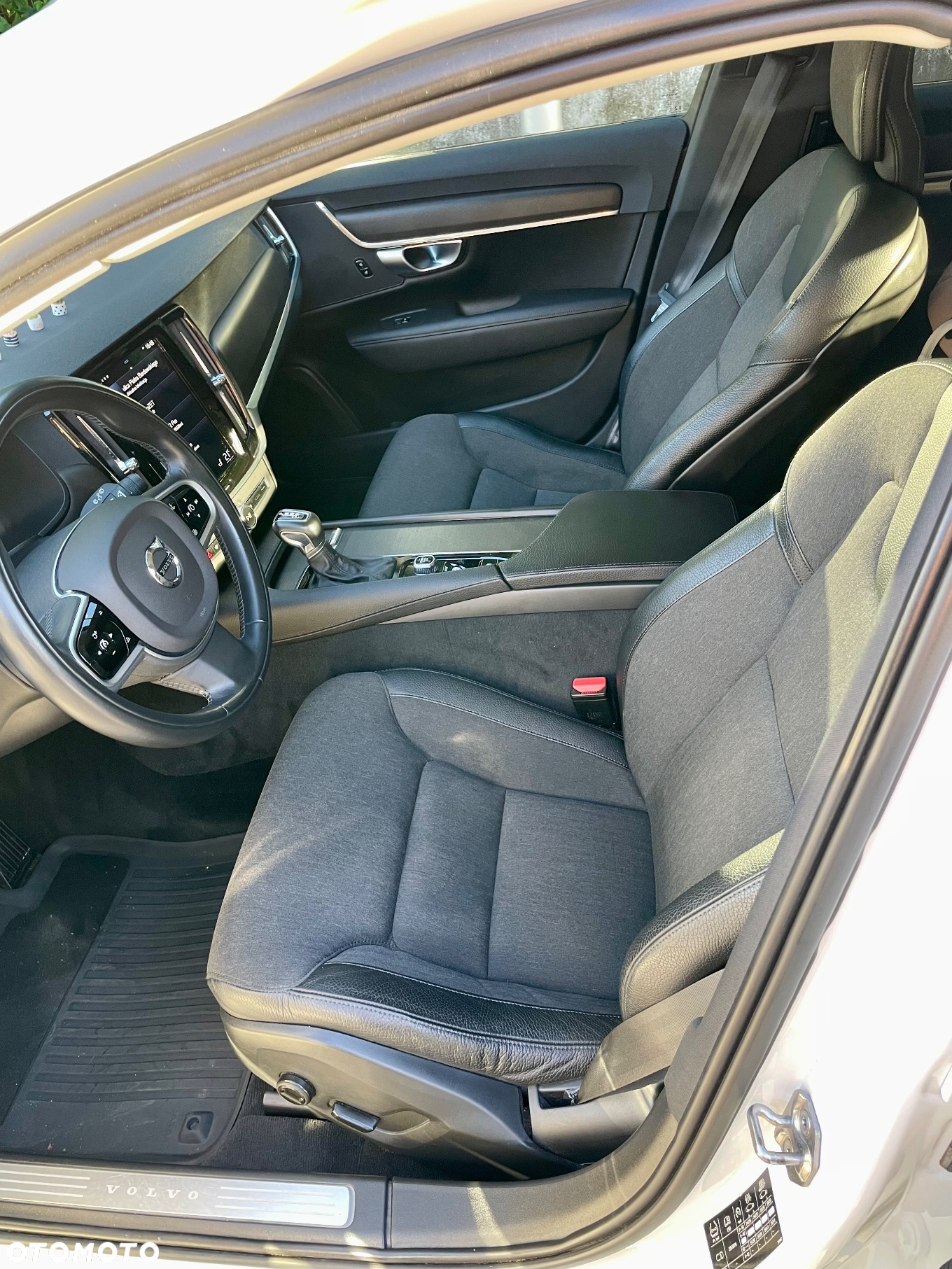 Volvo V90 Cross Country D4 AWD - 6
