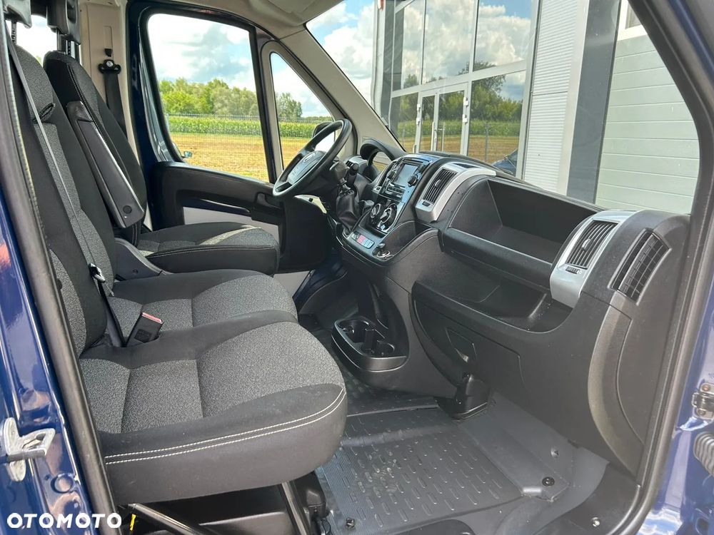 Fiat Ducato 2.3 MultiJet 130KM L3H2 Brygadówka Doka holenderka 6 osób **KLIMA**Sprowadzony** - 14