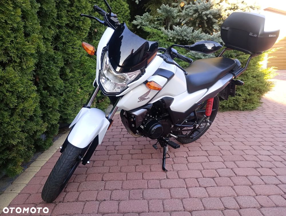 Honda CBF - 1
