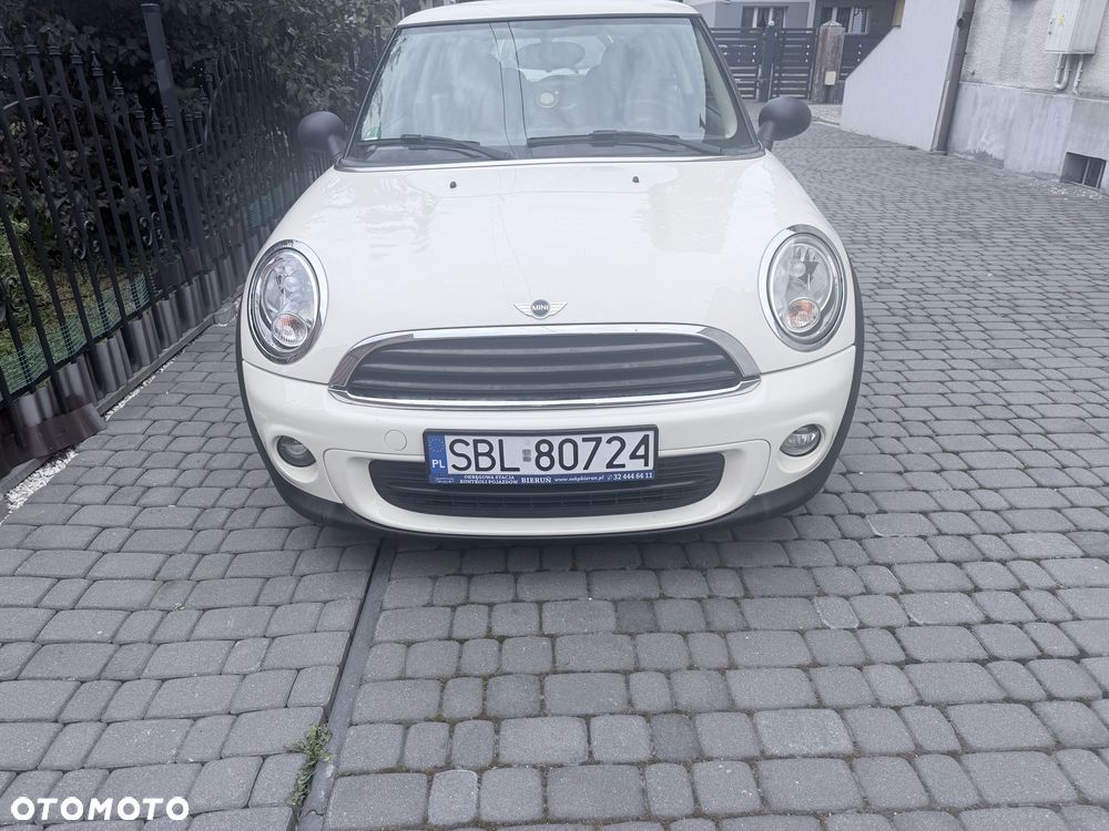 MINI ONE - 4