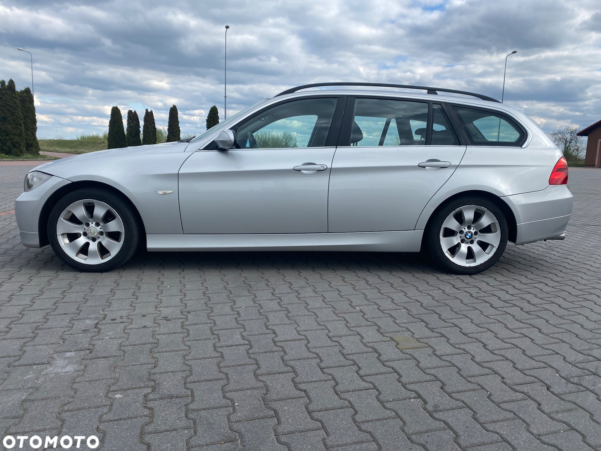 BMW Seria 3 330xd DPF Touring - 6