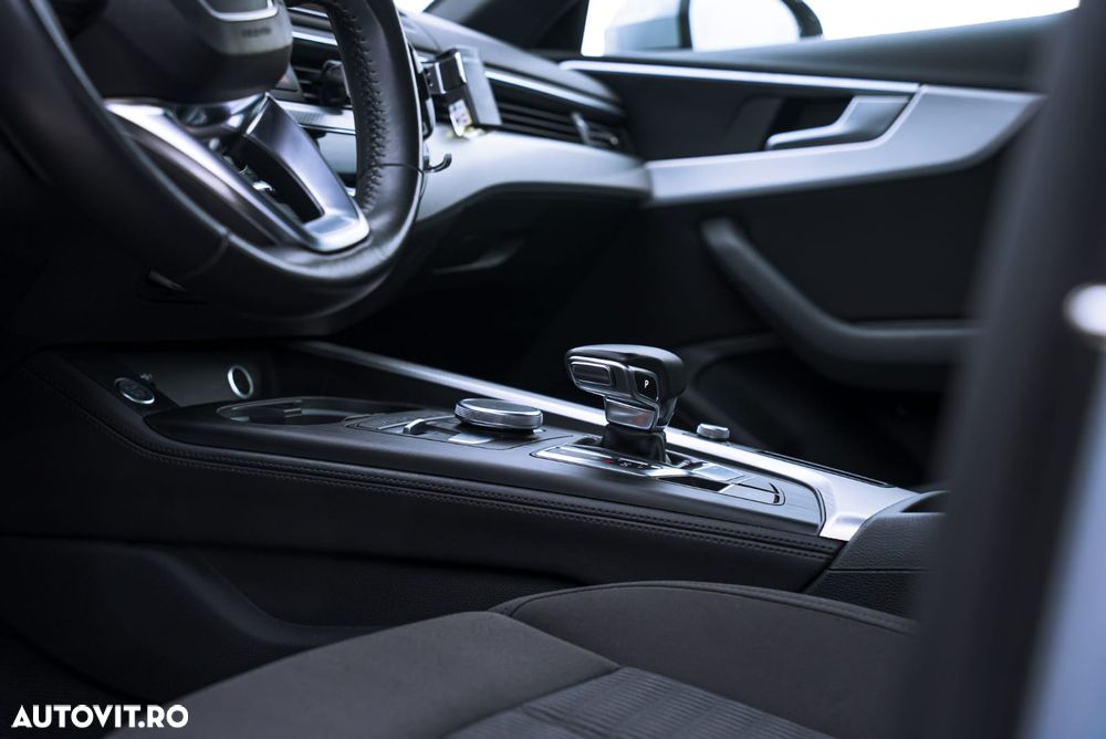 Audi A4 35 TFSI S tronic - 20