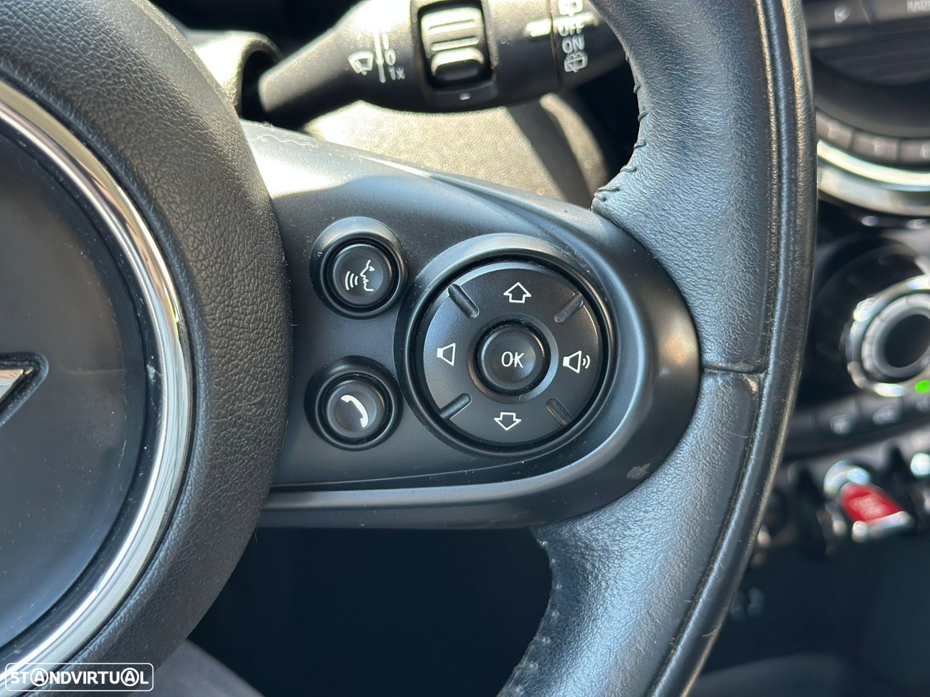 MINI 3 Portas One - 15