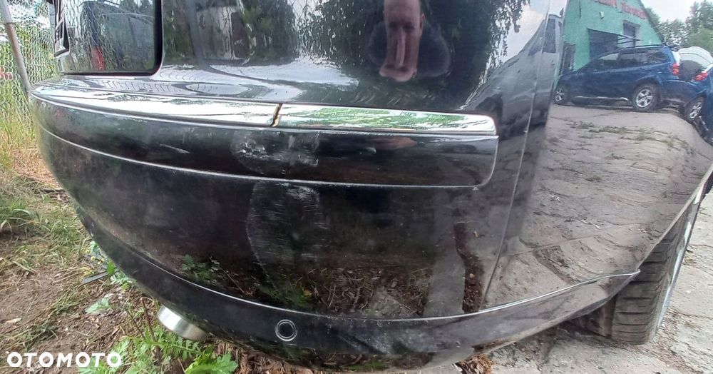 TYLNY ZDERZAK Z PDC AUDI A8 D3 2005 LZ9W - 2