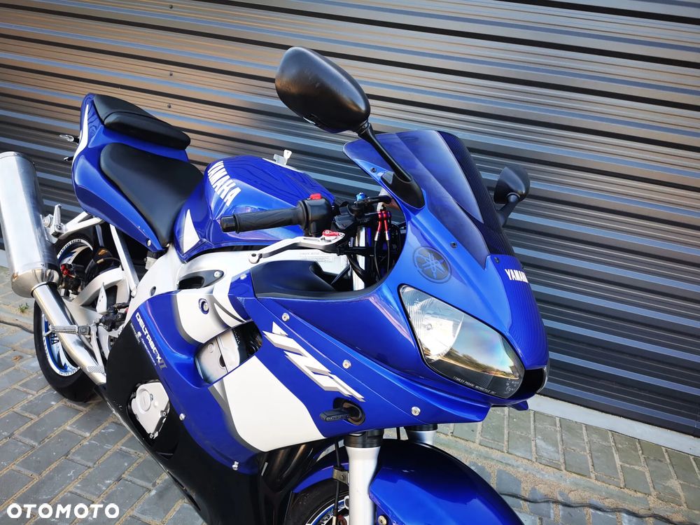 Yamaha R6 - 27