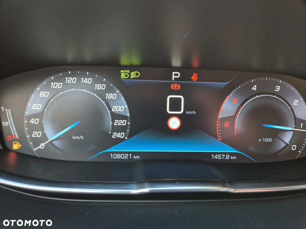 Peugeot 3008 - 21