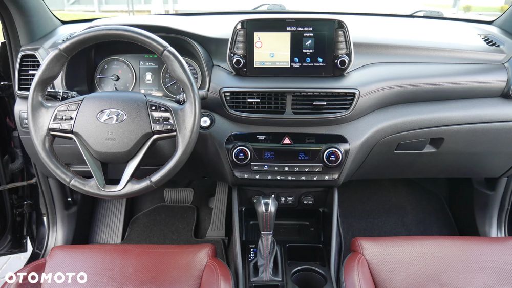 Hyundai Tucson blue 1.6 CRDi 2WD DCT Premium - 28