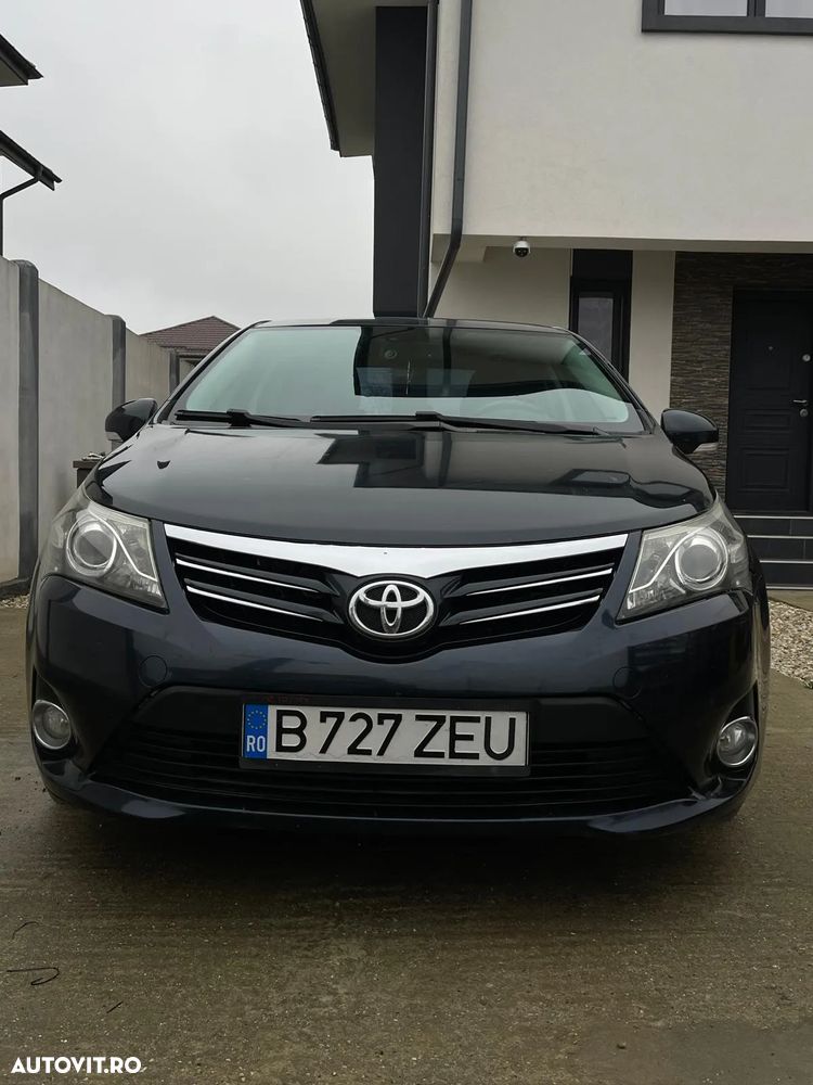 Toyota Avensis 2.2 D-4D Elegance - 10