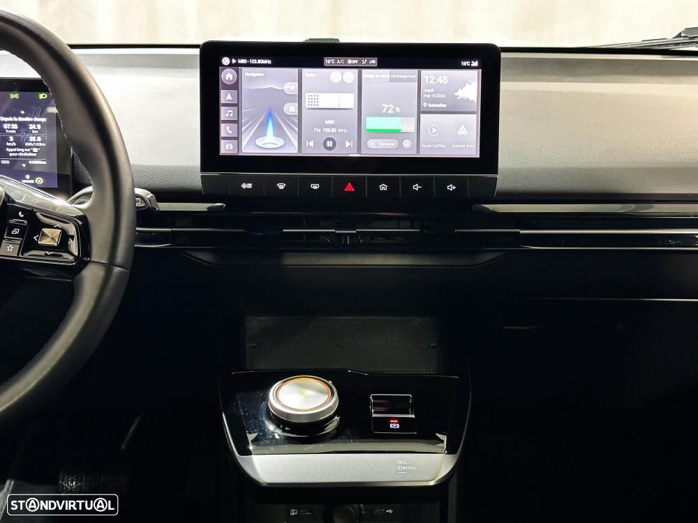 MG MG4 77 kWh Extended Range Luxury - 22