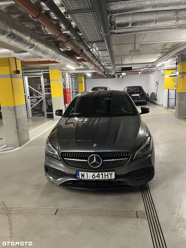 Mercedes-Benz CLA 220 4-Matic AMG Line - 2