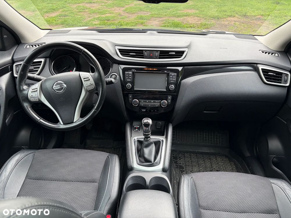 Nissan Qashqai 1.2 DIG-T Tekna EU6 - 9