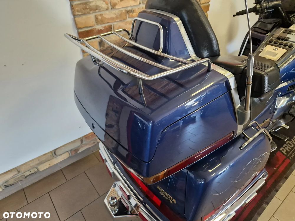 Honda GL - 36